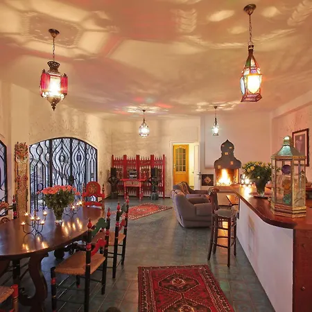 Castillo Moro By Interhome Tabaiba
